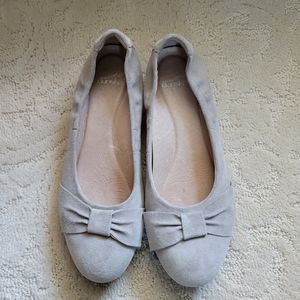 Dansko grey ballet flats nwb